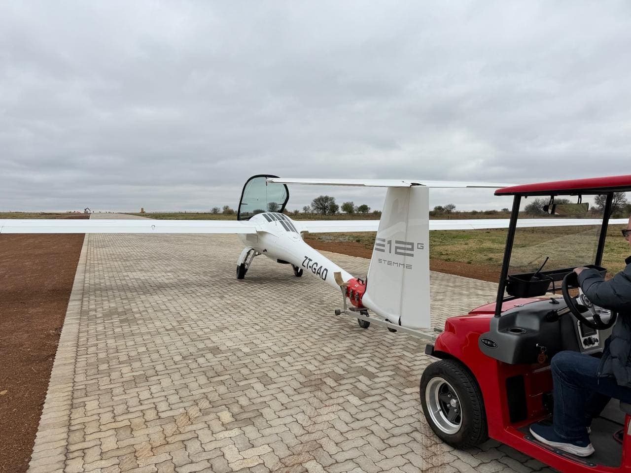 Stemme S12 ZT-GAD on the apron, further view
